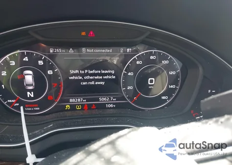 2018 Audi Q5 2.0T Premium/2.0T Tech Premium z USA, uszkodzony, nr VIN WA1BNAFY6J2114565